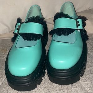 KOI FOOTWEAR Rococo Mint/teal corsage shoe Size 8